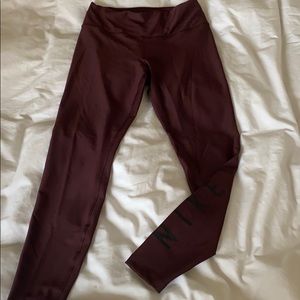Women’s Nike Dri- Fit Leggings